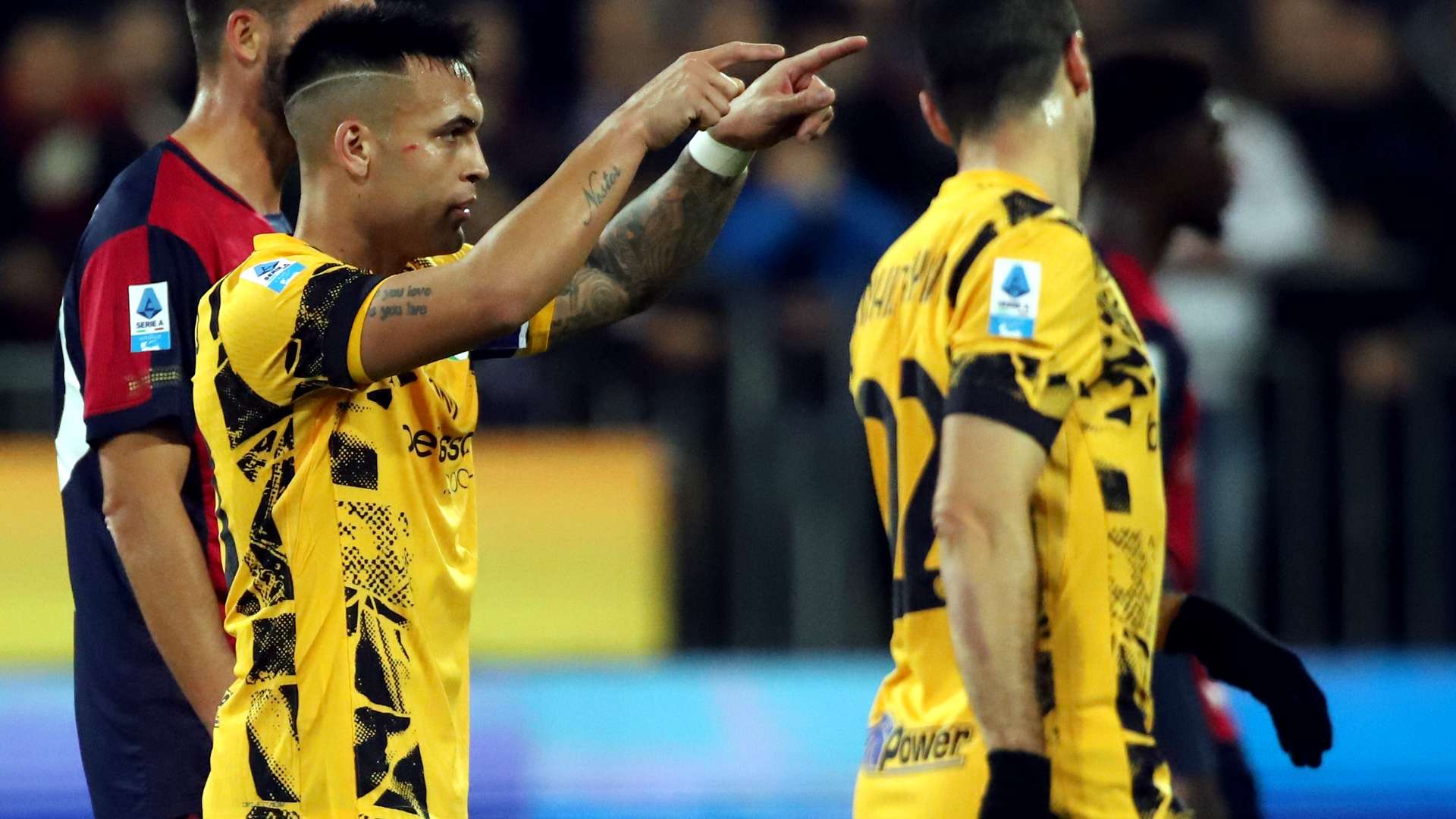 相比之下 相比之下